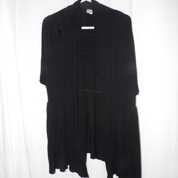ONE WORLD Sweaters - One World Black Open SS Flowing Rayon Cardigan 1X